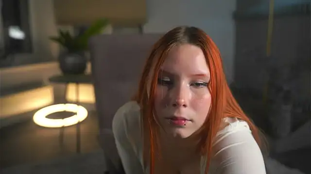 TarynJoice online show from December 4, 11:56 am