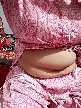 hottyrose69 online show from April 1, 7:09 am