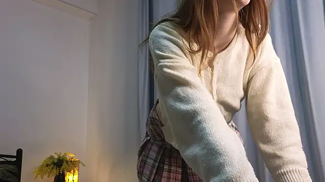 LunaKirby online show from February 24, 9:35 pm