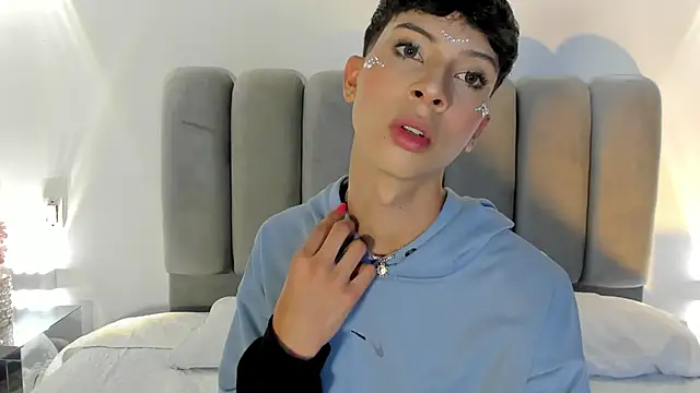 Jamess Carterr  online show from February 18, 4:33 am