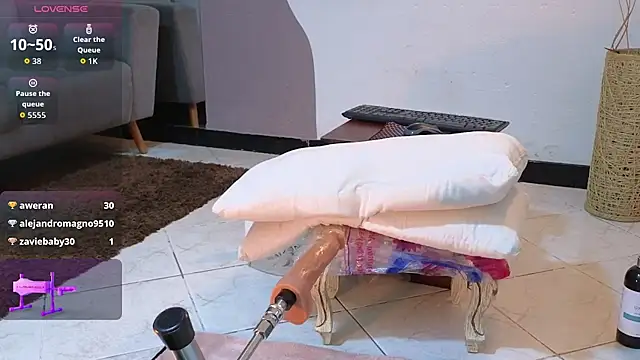 Saly Moon1 online show from February 17, 8:02 am