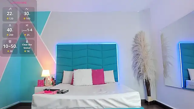  victoria collins  online show from February 25, 8:18 pm