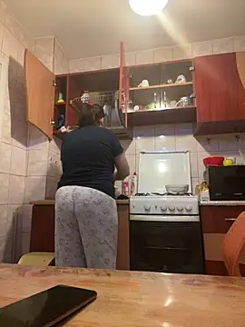 Dana92va online show from February 14, 7:05 pm