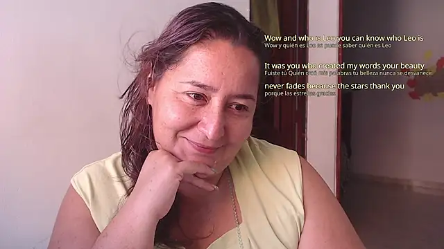 VioletBruces online show from December 4, 11:45 am