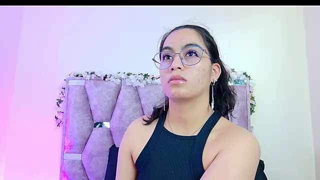 iris and damian online show from March 9, 5:16 pm