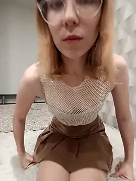 Yourdream03  online show from December 5, 10:49 am