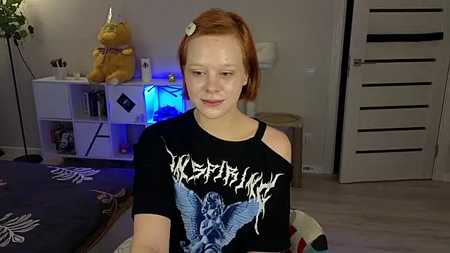 Lace Thrill online show from December 4, 10:54 pm