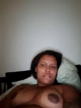 Pretinha08001 online show from December 21, 1:37 pm