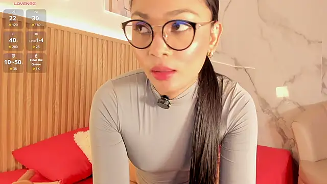 Mia mystic  online show from January 5, 5:27 pm