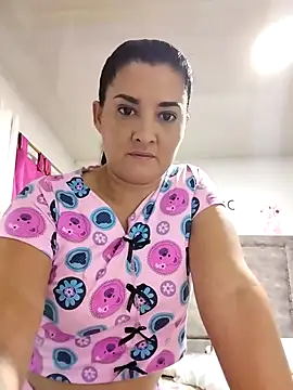 melanie01237 online show from December 3, 11:40 pm