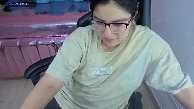 eva smit t online show from March 19, 2:38 am