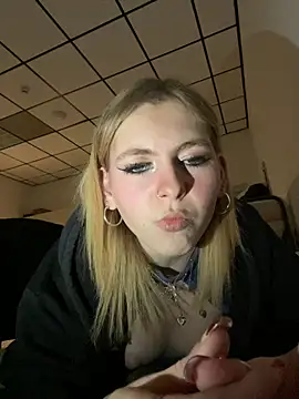 Milly-Kiss online show from January 7, 8:56 pm