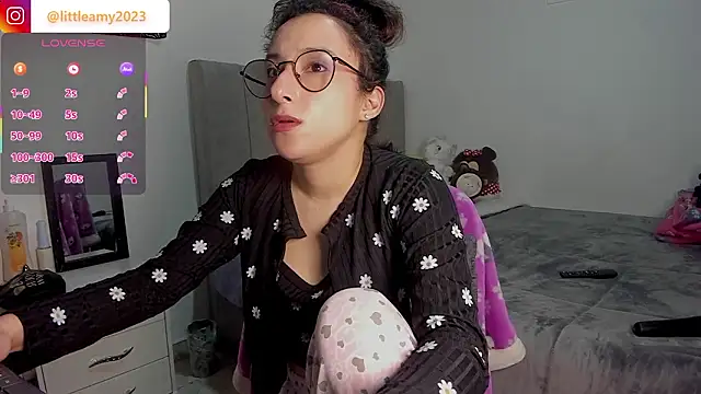 little  ammy online show from February 20, 11:01 am