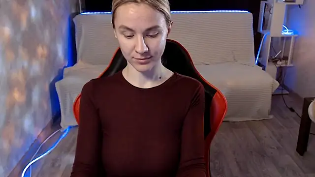 MiaBun1 online show from April 13, 3:19 am