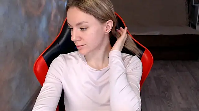 MiaBun1 online show from February 18, 4:22 am