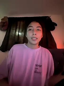 Mishelle-Brizo- online show from December 14, 3:45 am