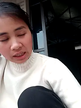 Him MountainGirl online show from February 3, 9:03 am