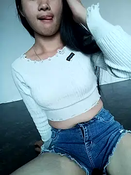 Him MountainGirl online show from December 17, 6:17 am