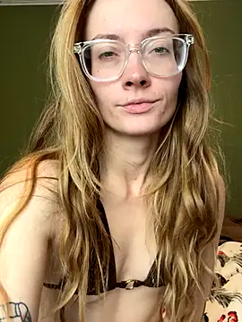 xxxzoeyslifexxx online show from December 16, 4:35 pm