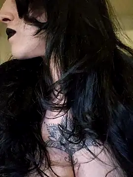 BustyVampyre online show from February 3, 1:05 am