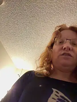 Lenaravenswood online show from February 10, 6:49 am