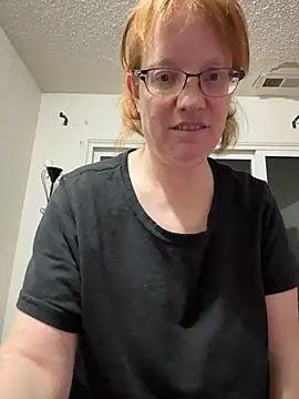 Lenaravenswood online show from February 13, 7:32 am