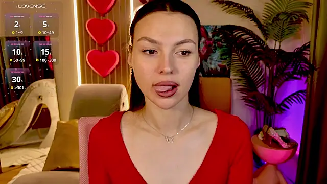 MaxinCarroll online show from April 15, 10:27 am