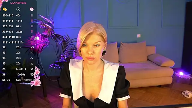 Lindsi Luvviv online show from February 8, 4:22 pm