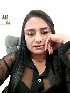 sara nina online show from December 16, 2:39 am