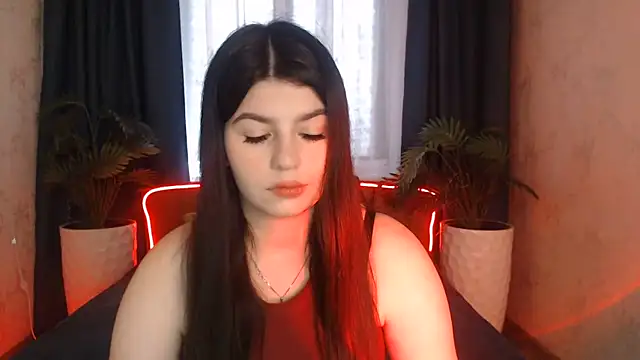 KisaModel online show from March 23, 8:31 am