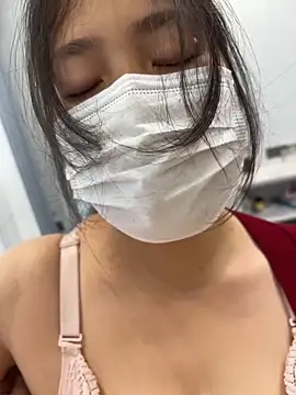 qwe522522 online show from March 9, 6:27 am