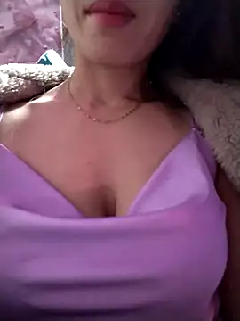 Comb-bii online show from December 13, 9:54 pm