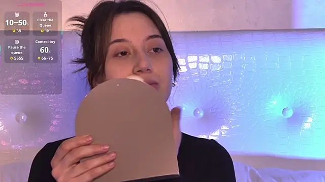 LucieBliss online show from April 14, 1:44 pm