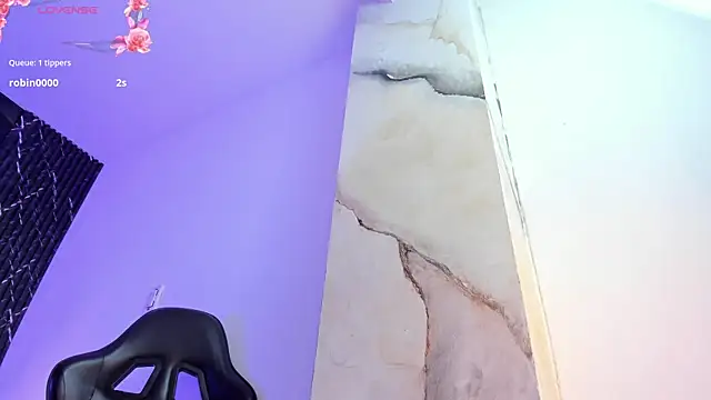 AriadnaLoren online show from April 7, 4:58 am