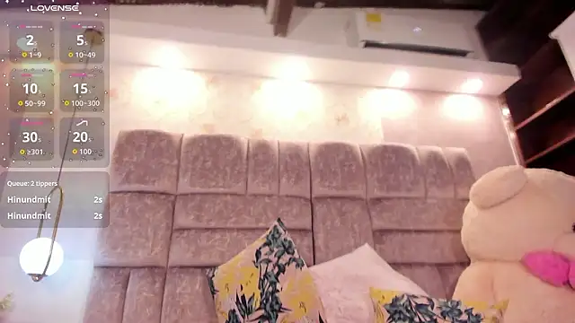 miaa quinn online show from March 2, 7:15 am