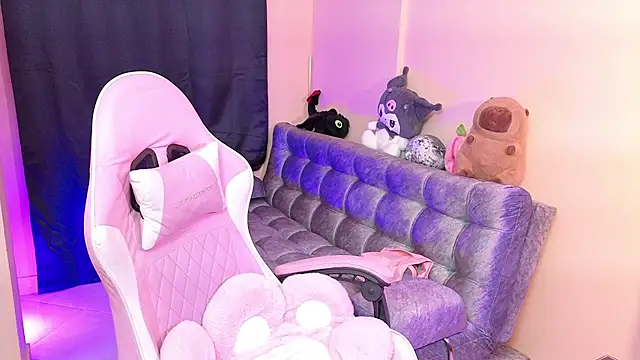 bonnieTaylor1 online show from December 16, 4:51 am