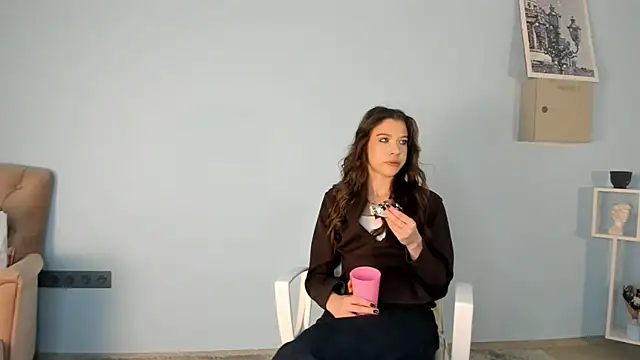 SherronRegler online show from December 14, 6:19 am