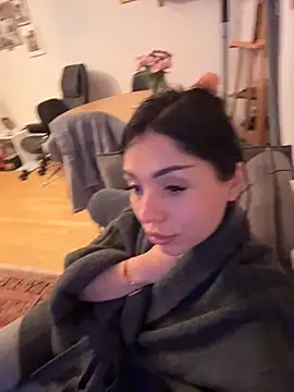 SilkyMira online show from February 5, 5:16 pm