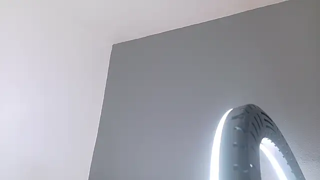 Miia Anderson online show from January 8, 8:13 pm