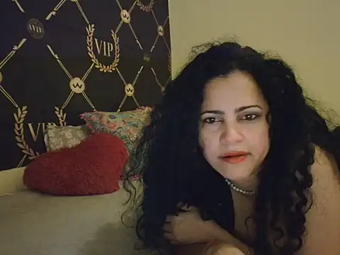 Elanavarro online show from December 17, 3:05 pm