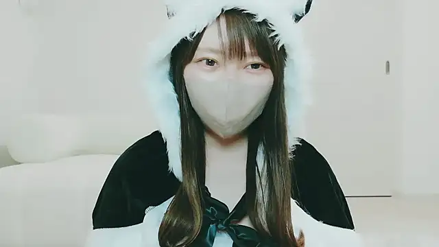 yuyuchan   online show from December 16, 10:54 am