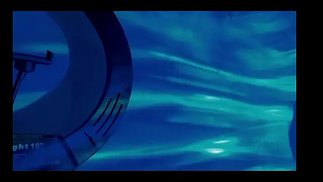 vickvalencia2 online show from February 27, 9:14 pm