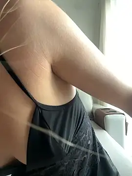 privsloirinha online show from March 29, 7:02 pm