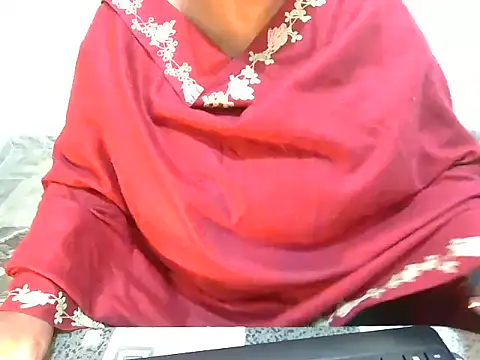 Heer kaur8 online show from December 14, 8:42 am