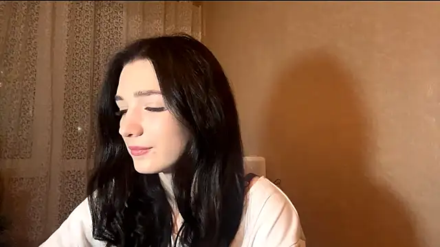 IsabellaWave online show from February 6, 1:36 pm