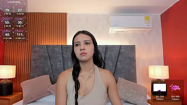 Kandy doll online show from June 2, 6:31 pm