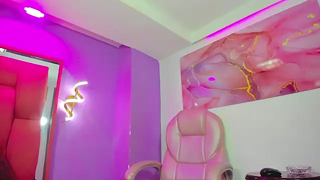 partyts online show from February 11, 3:20 am