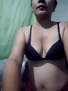 kinky27782 online show from December 20, 3:38 pm