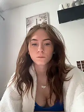 Keriacat  online show from April 5, 2:27 pm