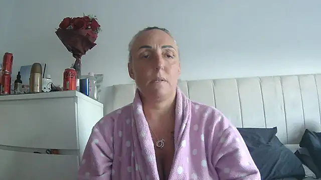 theblondecocklover online show from April 22, 6:49 pm